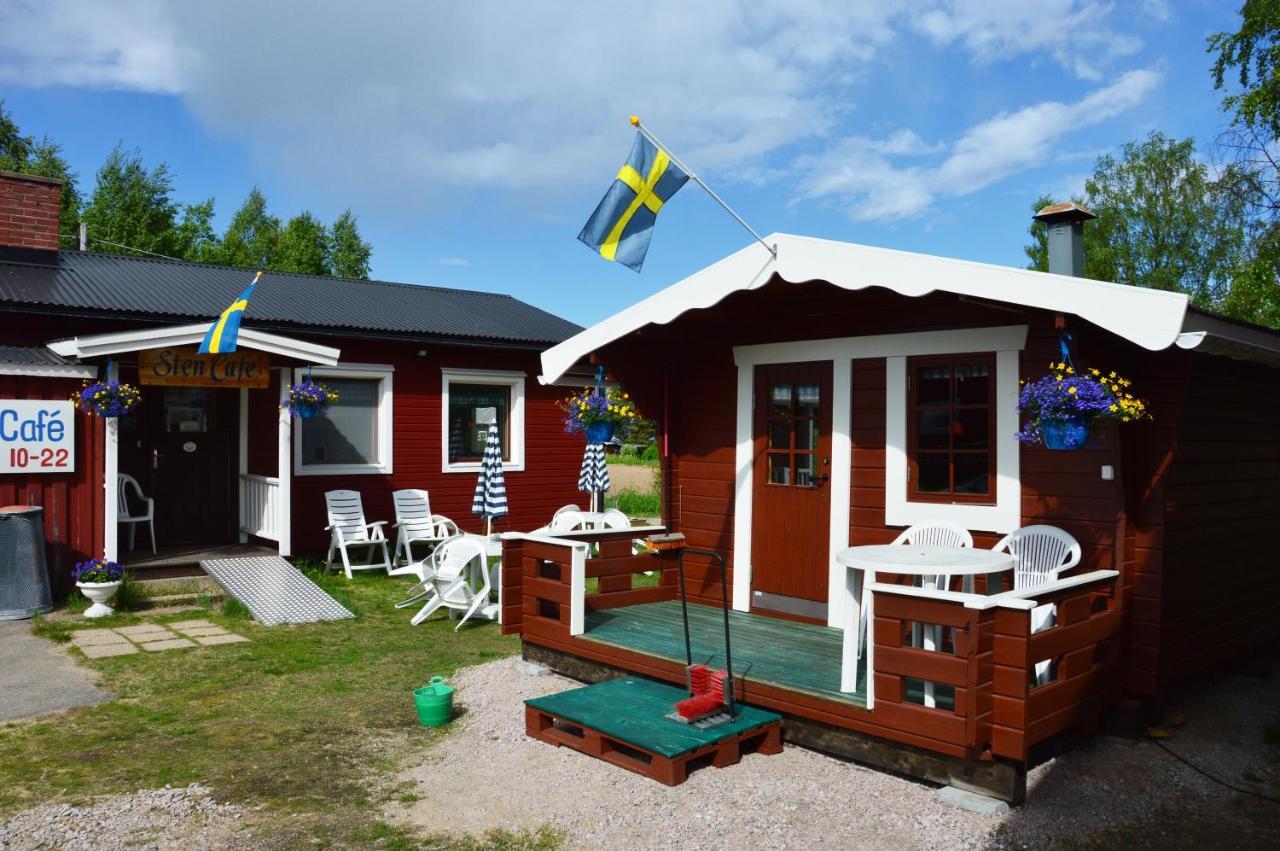 Stuga Vid Hedenaesets Stencafe Exterior photo